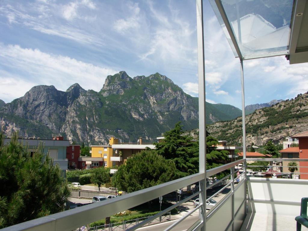 Hotel Villa Clara Torbole Sul Garda Exteriér fotografie